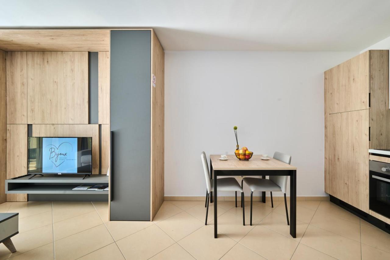 Supreme Studio Apartment Bijoux Umag Zewnętrze zdjęcie